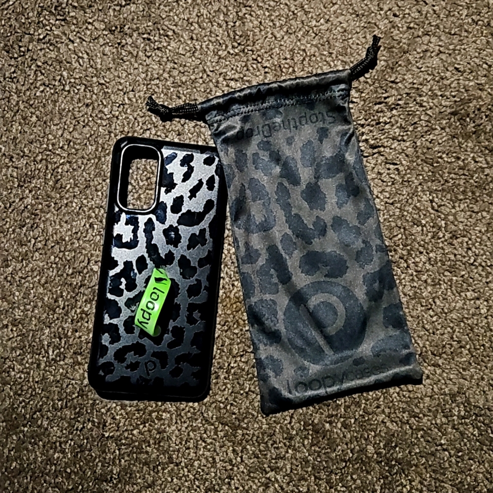 Galaxy S20 leopard case